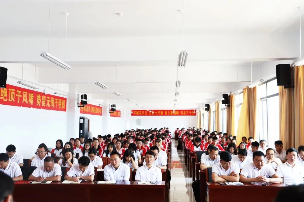 cb5d335f2da810315f532896809643a2.png