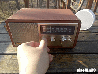 接收广播收音机是如何接收到广播的