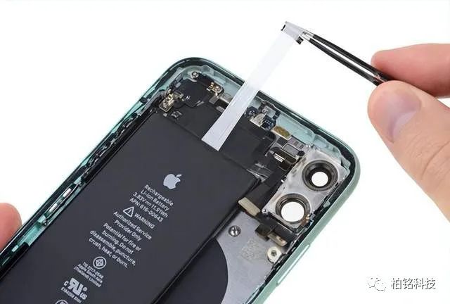 苹果的刀法不行了，iPhone15plus的定价将降千元
