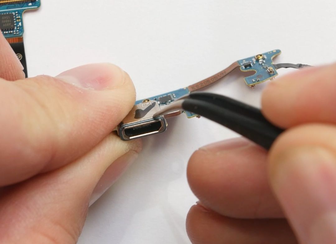 iphone7防水吗存在了一个世纪的耳机孔会消失吗