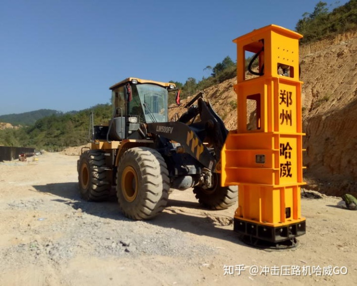 夯大力_高速液压夯实机的广泛应用,液压夯型号别称