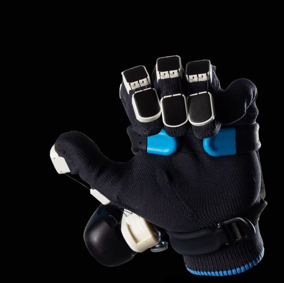 搜维尔科技：SenseGlove Nova2国内首款支持手掌心力回馈手套开售