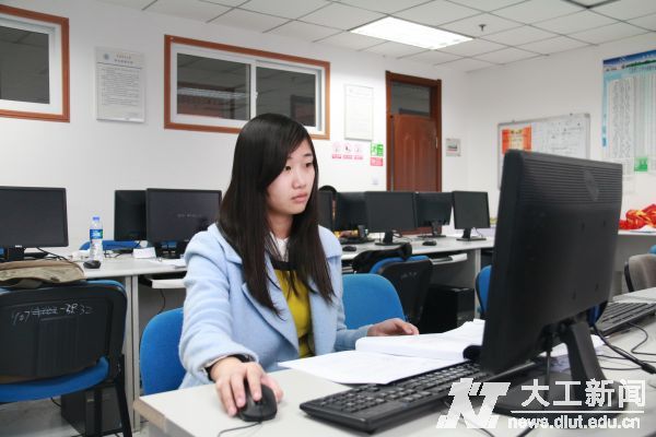 d70f18585bfb1e0640e7986a1bf25281.png