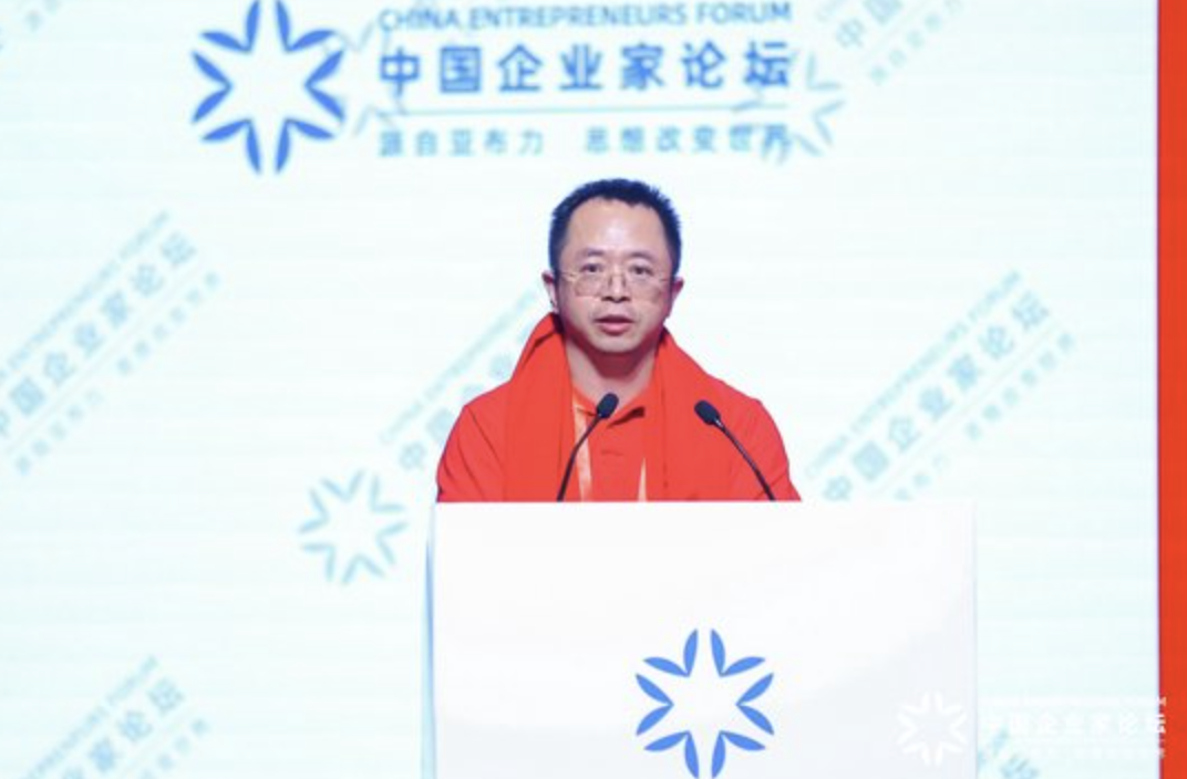 360创始人周鸿祎再度谈sora给人工智能补上了眼睛