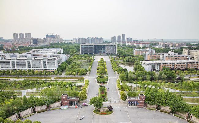 南京工业大学泰州学院图片