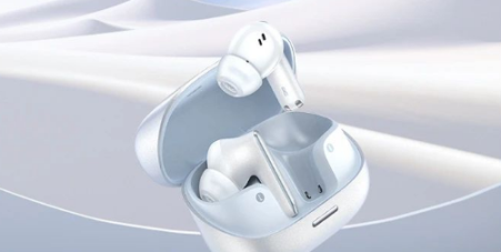 无线蓝牙耳机品牌推荐：倍思M2s Pro，让旅途更添乐趣
