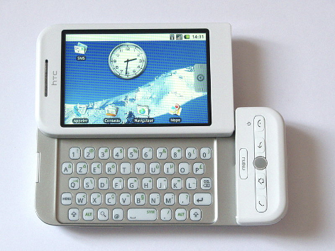 第一款运行Android系统的商用智能手机 HTC G1