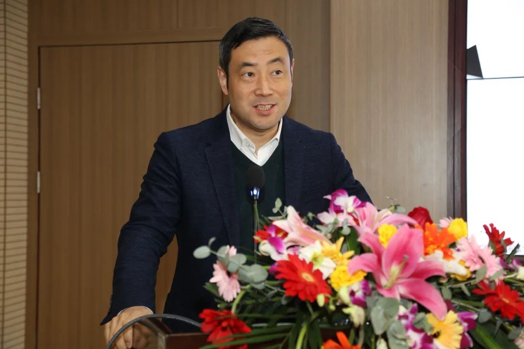 浙江大学教授,博士生导师徐林对路演进行总体点评最终,经过专家和