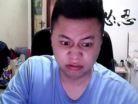 大轴纸怎么上机器人机器人都能打上单黑店百地黑科技这个人血条怎么是