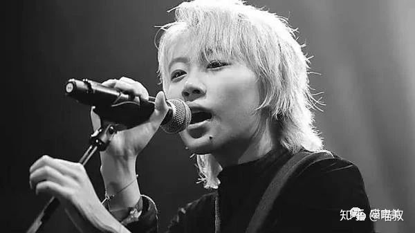 怎么才能不长头发变光头 e6c650beb7fb9e108036db914e6568e6.png