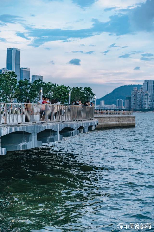 摩天轮社区_开了!带摩天轮的海边公园