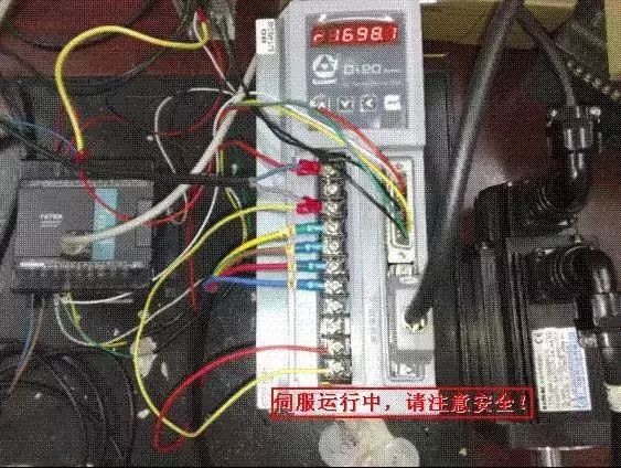 ec214584c2d1a2dc51e58b5e2e713570.png