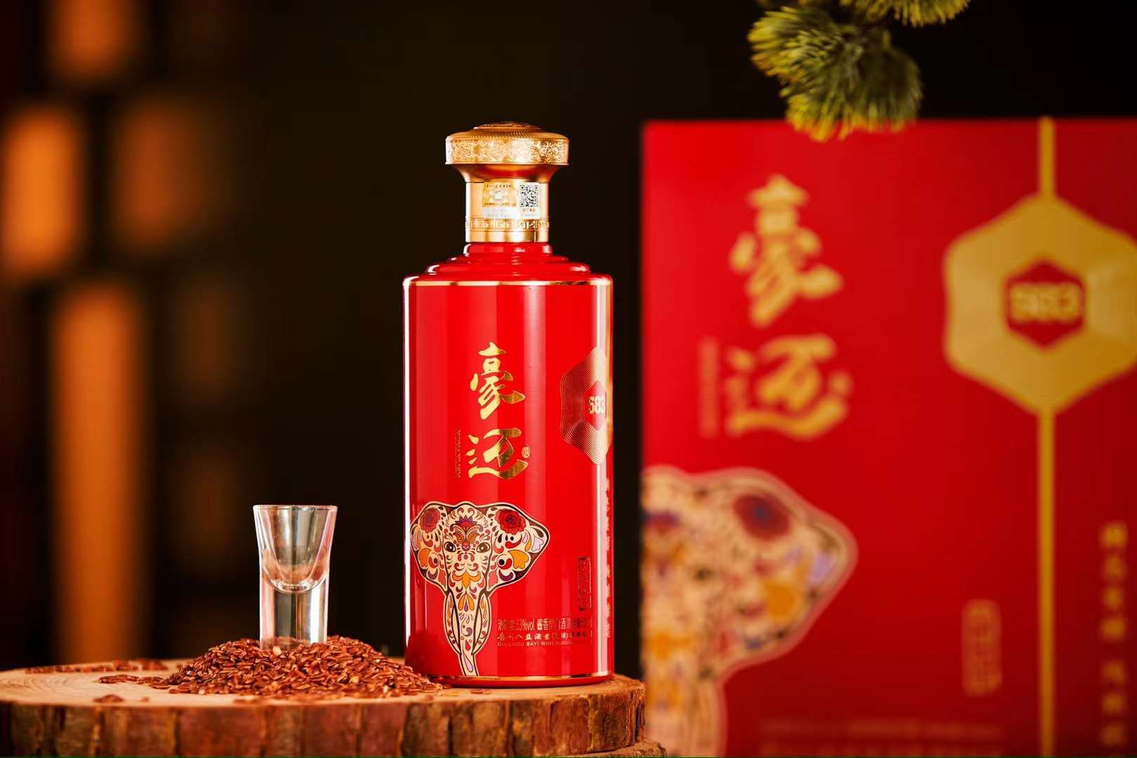 白酒与家常菜：平凡中的不平凡味道