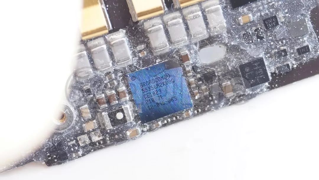 i12蓝牙耳机怎么设置成中文_拆解报告:苹果airpods二代 tws蓝牙耳机