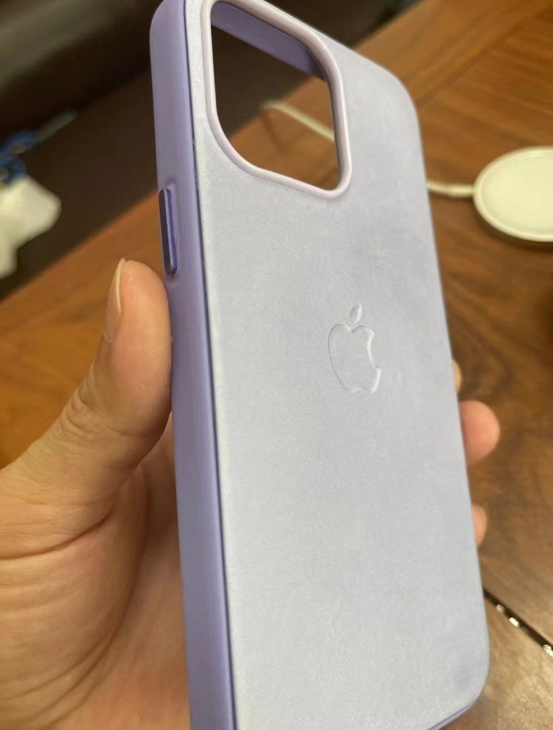 苹果iPhone15系列不再使用皮革保护壳？“FineWoven“官方认证替代