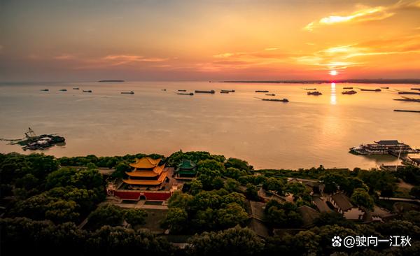 第4名 《登岳阳楼》