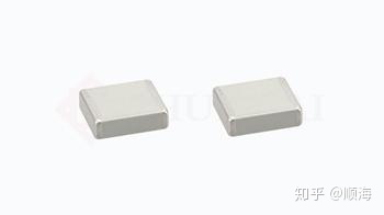 贴片铝电容识别及型号_电路板上贴片电容的作用和极性的区别