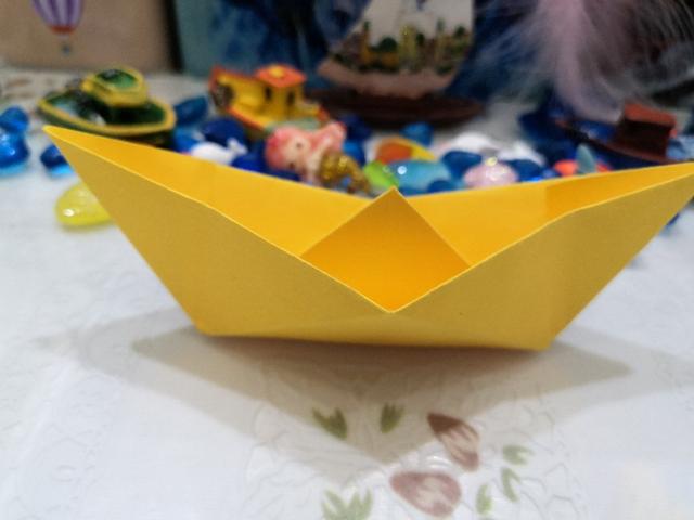 python一张纸折叠到珠峰高度小船的折叠方法儿时折叠的小船一起回到