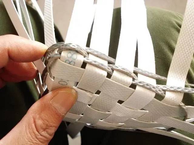 打包步骤手把手教你打包带编织篮子方法步骤教程