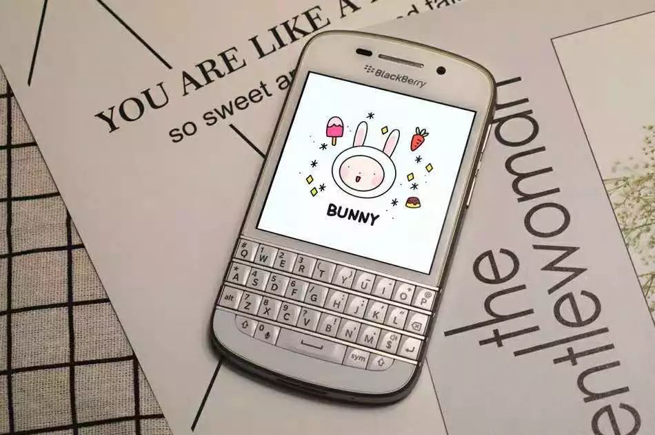 而且当时手机大多时候只用来打电话,发信息,所以九宫格键盘