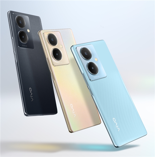 首发3doled曲屏千元机vivoy78预售1599元起