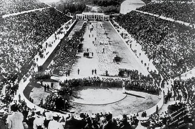 首届奥运会黑白照片